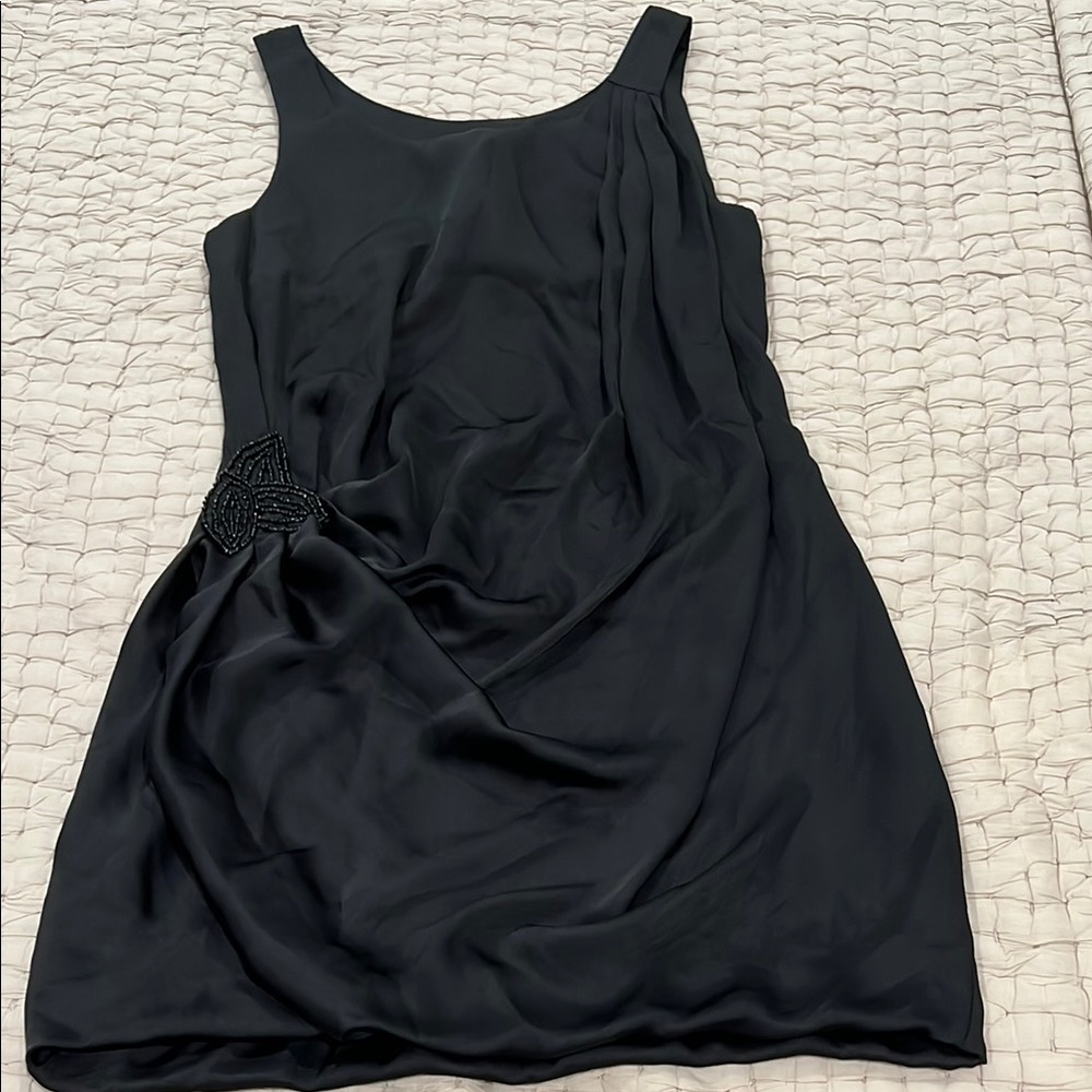 Elegant Black Sleeveless Dress